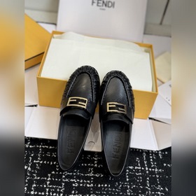 Аутентичные лоферы Fendi 25 New FF с п
