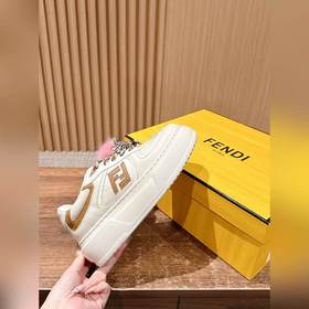 FENDI Match Platform — новые кроссовки