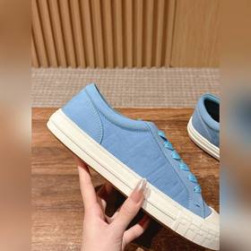 FENDI Новые низкие кроссовки в стиле «