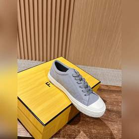 FENDI Новые низкие кроссовки в стиле «