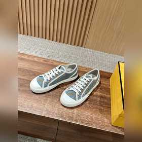 FENDI Новые кеды из канваса Повседневн