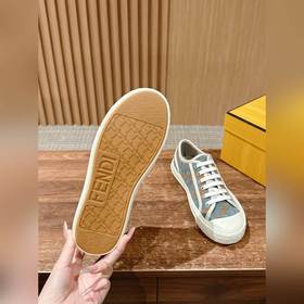 FENDI Новые кеды из канваса Повседневн