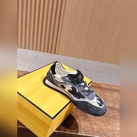 FENDI Новые спортивные туфли винтажном