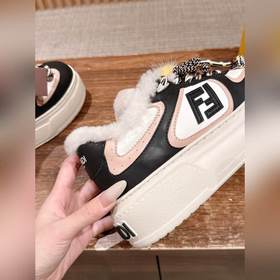 FENDI Match Platform — новые кроссовки
