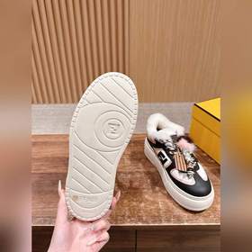 FENDI Match Platform — новые кроссовки