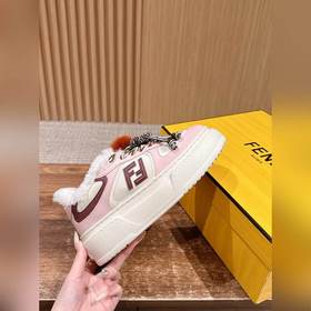 FENDI Match Platform — новые кроссовки