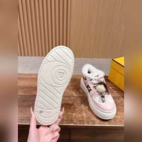 FENDI Match Platform — новые кроссовки