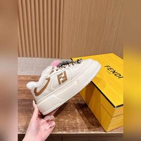 FENDI Match Platform — новые кроссовки