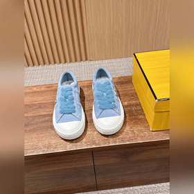 FENDI Новые низкие кроссовки в стиле «