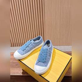 FENDI Новые низкие кроссовки в стиле «