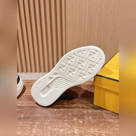 #Men's Exclusive FENDI FORCE# Нов