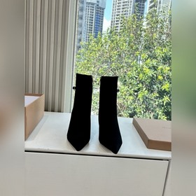 Gianvito Rossi G305 Winter 25 Ботильо