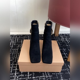Gianvito Rossi Осень/Зима Подиум Новы