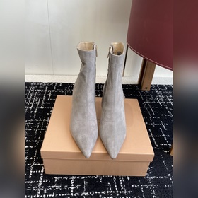Gianvito Rossi Осень/Зима Подиум Новы