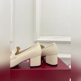 Gucci 25SS   Наконец-то появилась 