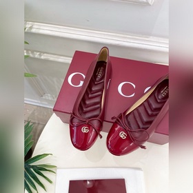 Gucci 25SS  Наконец-то появилась ф