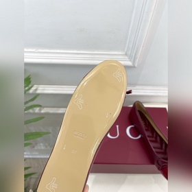Gucci 25SS  Наконец-то появилась ф