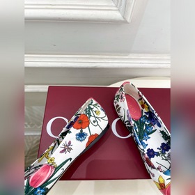 Gucci 25SS  Наконец-то появилась ф