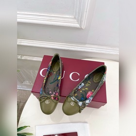Gucci 25SS  Наконец-то появилась ф