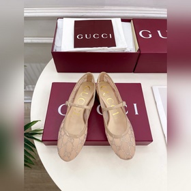 Gucci 25SS  Наконец-то появилась ф