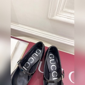 Gucci 25SS  Наконец-то появилась ф