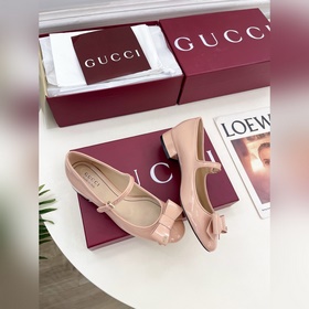 Gucci 25SS  Наконец-то появилась ф