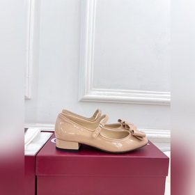 Gucci 25SS  Наконец-то вышла флагм