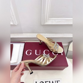 Gucci 25SS  Наконец-то появилась ф