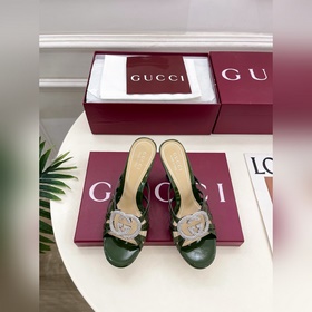 Gucci 25SS  Наконец-то появилась ф