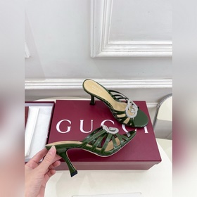 Gucci 25SS  Наконец-то появилась ф