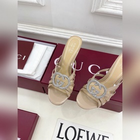 Gucci 25SS  Наконец-то появилась ф