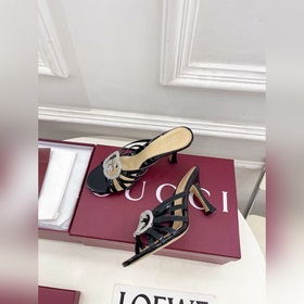 Gucci 25SS  Наконец-то появилась ф