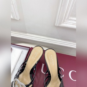 Gucci 25SS  Наконец-то появилась ф
