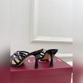 Gucci 25SS  Наконец-то появилась ф