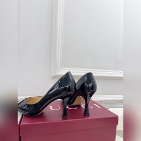 Gucci 25SS  Наконец-то появилась ф