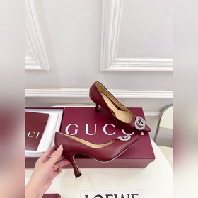 Gucci 25SS  Наконец-то появилась ф