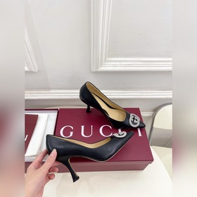 Gucci 25SS  Наконец-то появилась ф