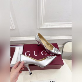 Gucci 25SS  Наконец-то появилась ф