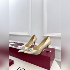 Gucci 25SS  Наконец-то появилась ф