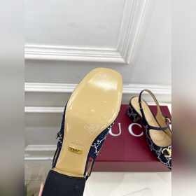 Gucci 25SS   Наконец-то вышла флаг