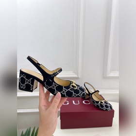 Gucci 25SS   Наконец-то вышла флаг