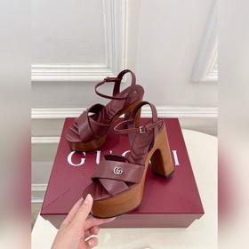 Gucci 25SS  Наконец-то появилась ф