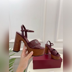 Gucci 25SS  Наконец-то появилась ф