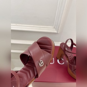 Gucci 25SS  Наконец-то появилась ф
