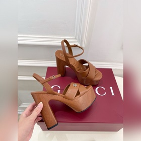 Gucci 25SS  Наконец-то появилась ф
