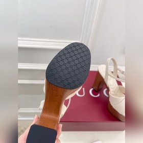 Gucci 25SS  Наконец-то появилась ф