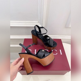 Gucci 25SS  Наконец-то появилась ф