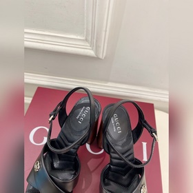 Gucci 25SS  Наконец-то появилась ф