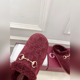 Gucci 25SS  Наконец-то вышла флагм