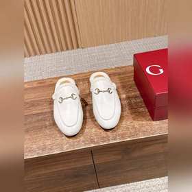 GUCCI Осень/Зима Новинка Мюлиз кожи яг